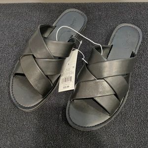 Black sandals